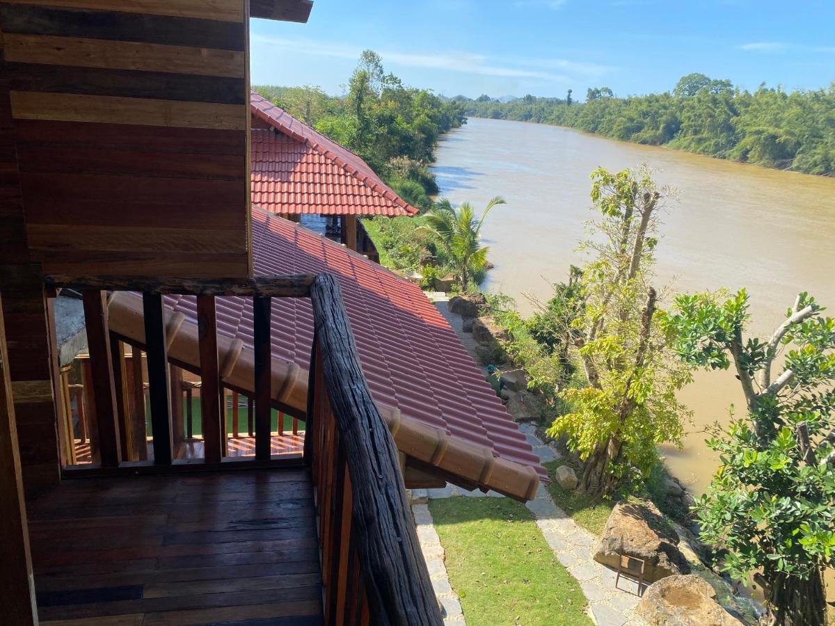Floor River View Cat Tien Exterior photo