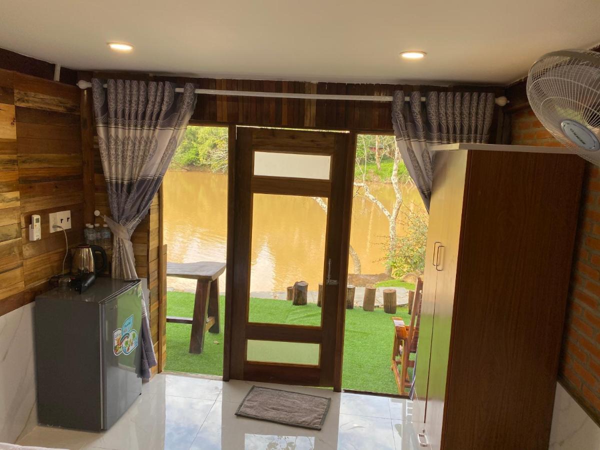 Floor River View Cat Tien Exterior photo